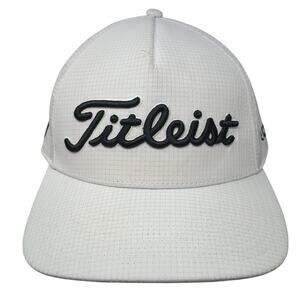 Fitleist FJ Pro V1 Fitted Baseball Cap White XL Embroidered Lightweight